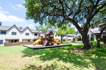 Playground at The Baxter at Westwood, Austin